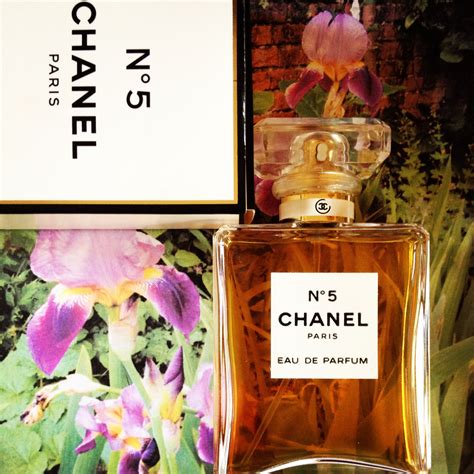 chanel n 5 note|Chanel number 5 notes.